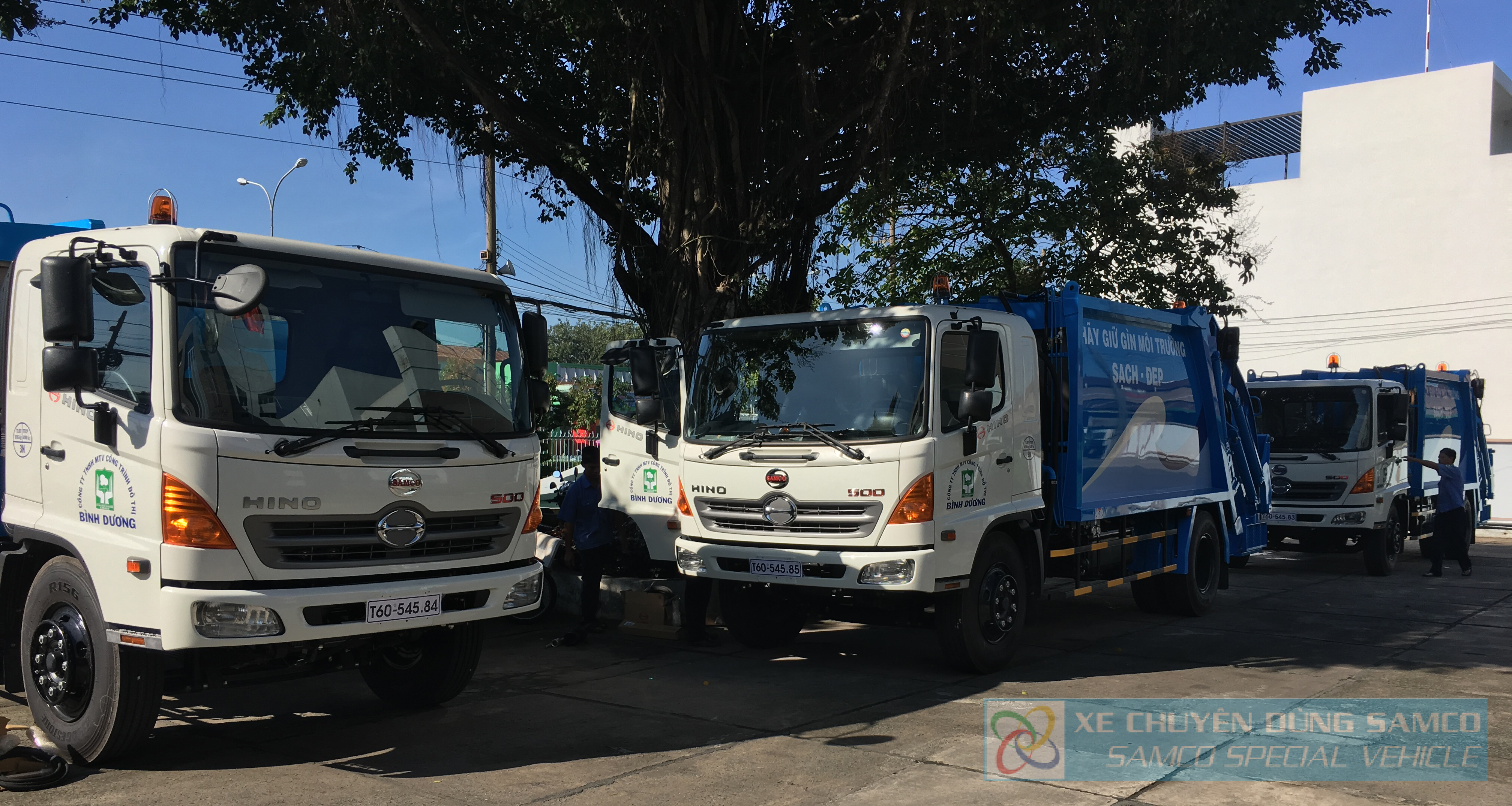 Binh Duong Urban Construction Company received 03 Bulldoze Garbage truck made by SAMCO