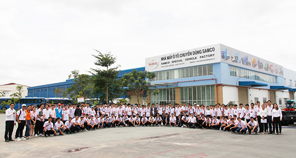 Sinh viên Trường Cao Đẳng Viễn Đông tham quan Nhà máy Ô tô chuyên dùng SAMCO