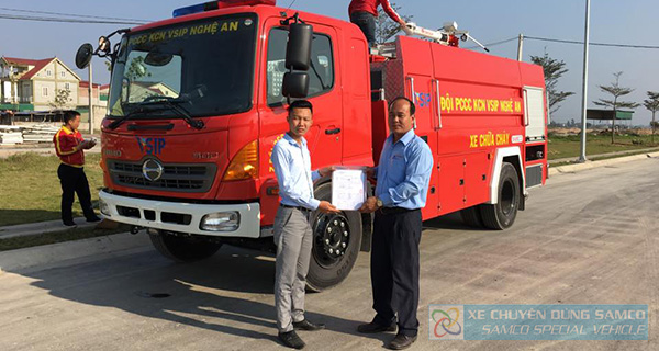 SAMCO bàn giao và huấn luyện 01 xe chữa cháy cho Công ty TNHH VSIP Nghệ An
